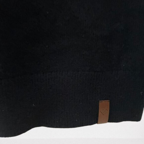 Obermeyer Men's Reggie Crewneck 100% Wool Sweater Size M Black - Picture 7 of 12